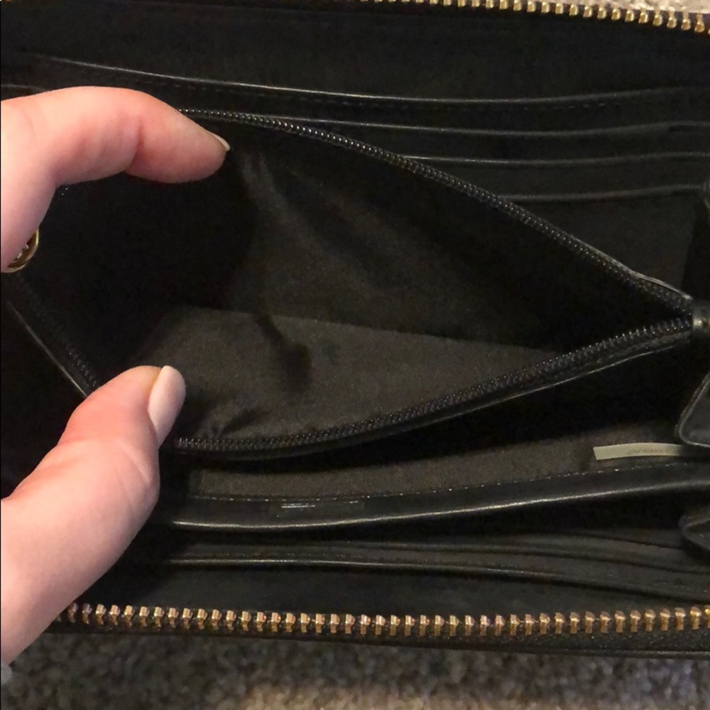 Coach Wallet, NWOT - Picture 4 of 6